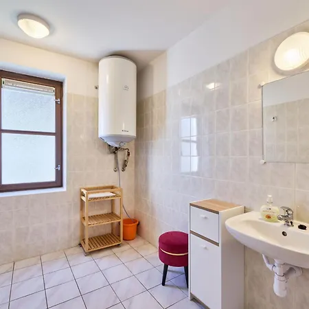 Valley Park 10 By Interhome *
